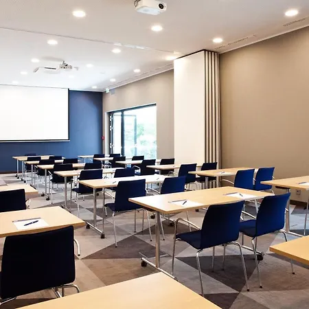 Express - By Ihg Hotel Darmstadt