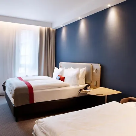 Express - By Ihg 3*