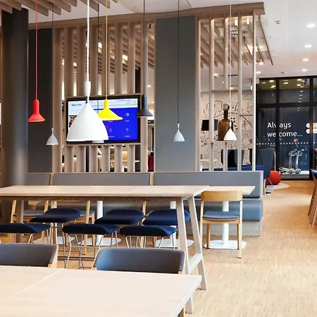 Express - By Ihg Szálloda