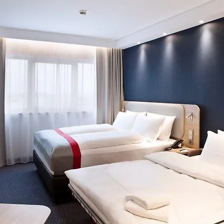 Szálloda Express - By Ihg 3*