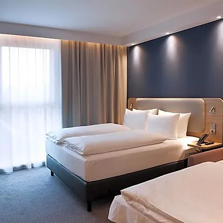 Express - By Ihg Szálloda 3*