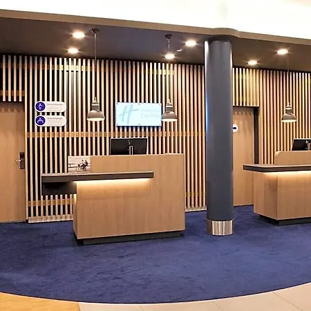 Szálloda Express - By Ihg 3*