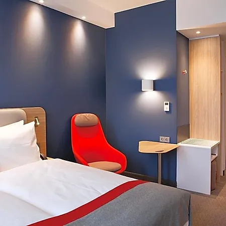 Szálloda Express - By Ihg