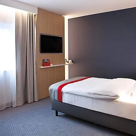 Express - By Ihg Szálloda 3*