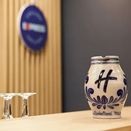 Hotel Express - By Ihg Darmstadt