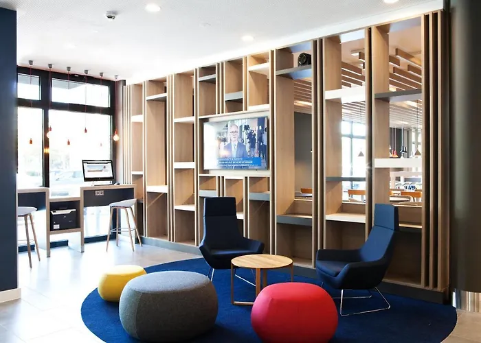 Hotel Express - By Ihg 3*