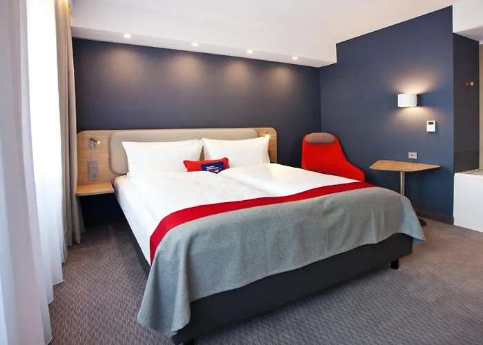 Hotel Express - By Ihg Darmstadt