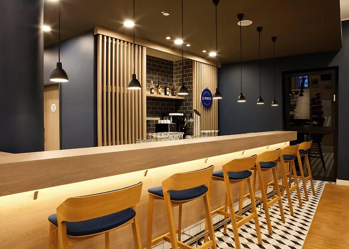 Hotel Express - By Ihg